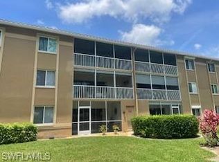 5985 Bloomfield Cir APT D205, Naples, FL 34112