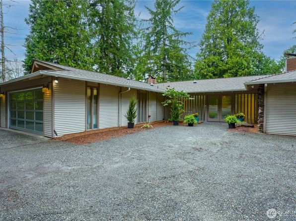1016 122nd Avenue SE, Bellevue, WA 98005