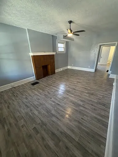 1 bed, 900 sqft, $950 — Photo 3