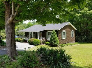 741 Ransom St, Blowing Rock, NC 28605