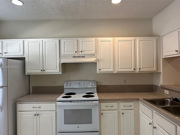 5th image of 5131 Palmbrooke Cir #5131