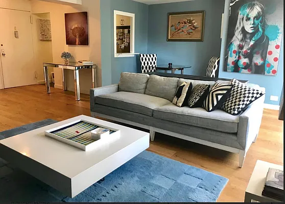 Rented by Manhattan Apartment Organization | media 122