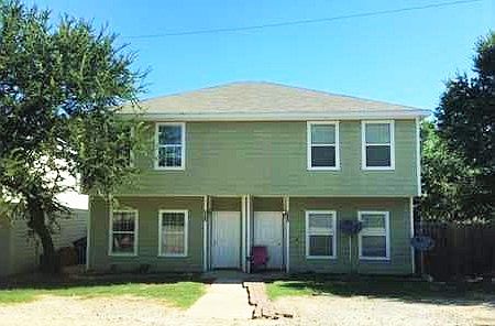 1st image of 9811 Sycamore Dr