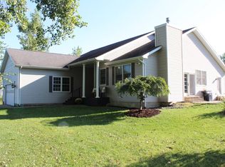 119 Dawn Dr, Saint Louis, MI