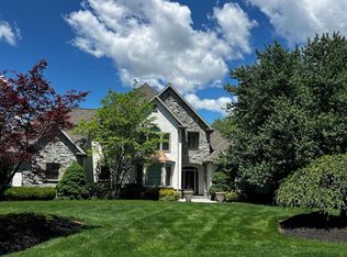 367 Millpond Dr, Lititz, PA 17543