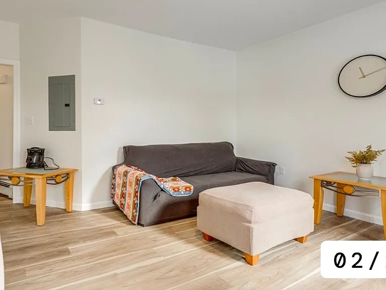 53 Hall St #B — Photo 8