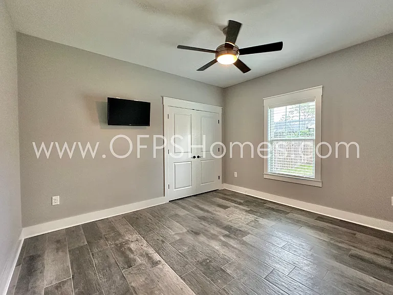 8738 El Paseo St — Photo 19