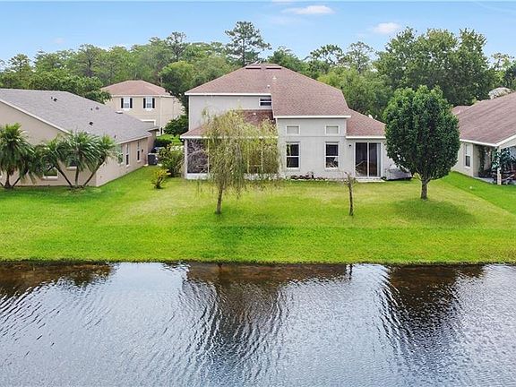 3rd image of 548 Canary Island Ct