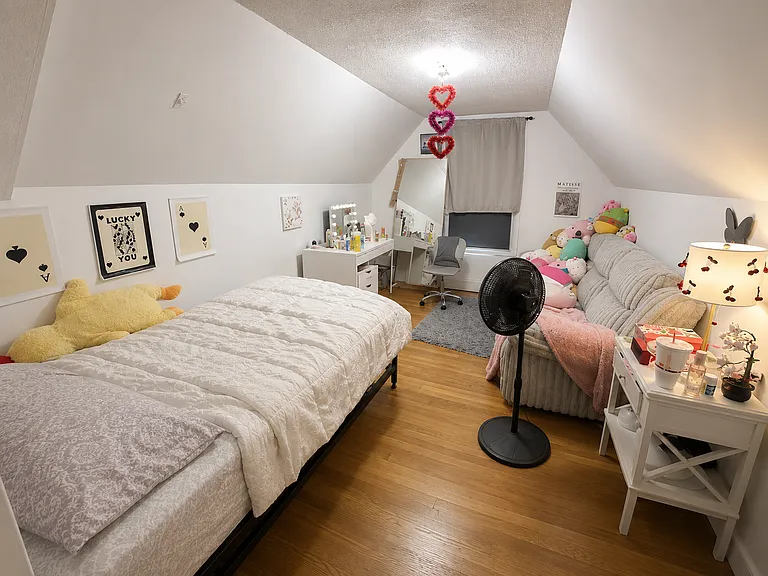26 Greylock Rd #3 — Photo 2