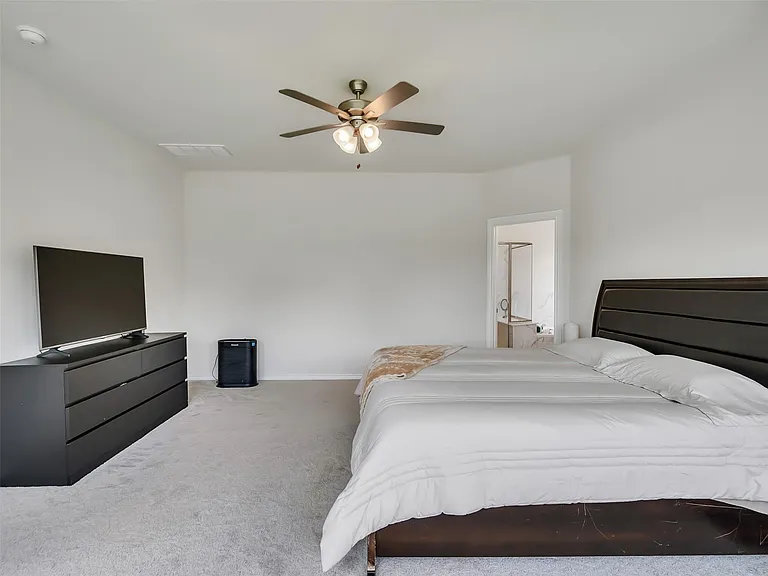 27997 Lone Hollow Ln — Photo 39