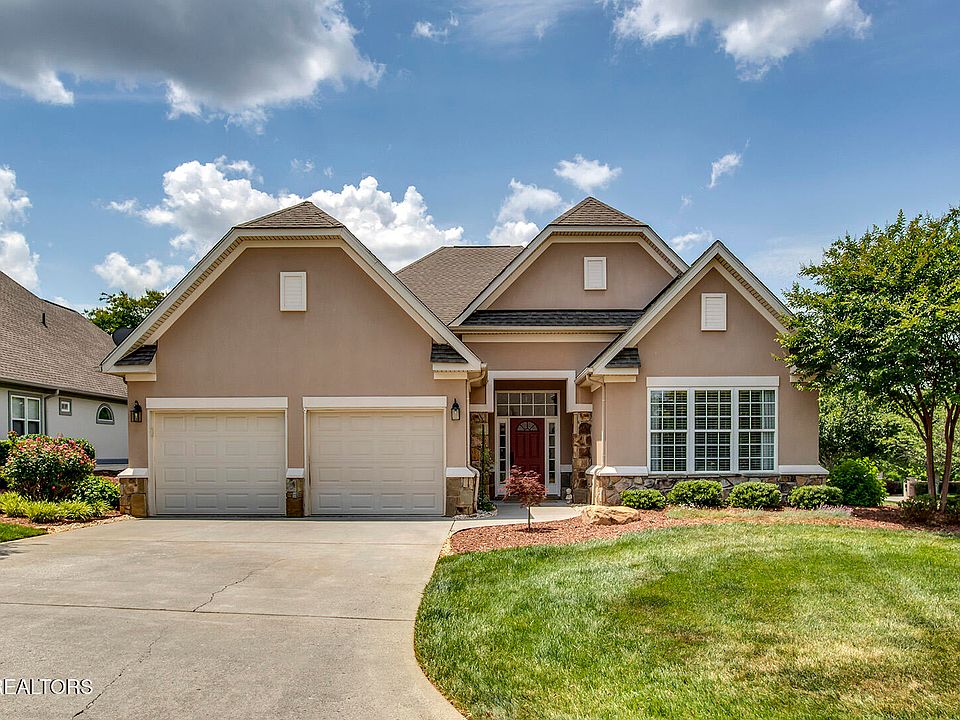1st image of 227 Kingbird Dr