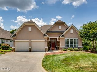 227 Kingbird Dr, Vonore, TN 37885