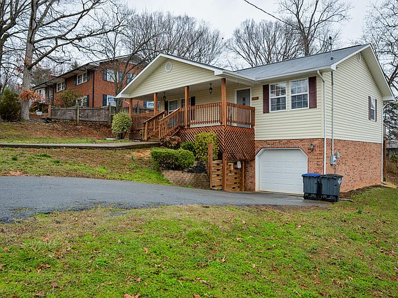 2nd image of 913 Afton St