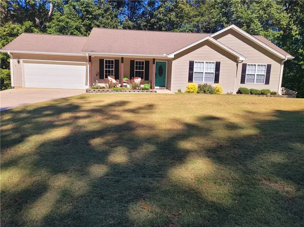 507 Fernwood Dr, Seneca, SC 29678