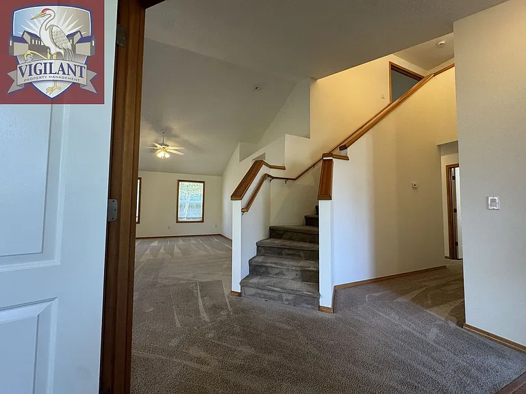1614 N Falcon Dr — Photo 18
