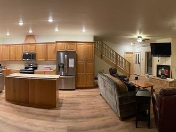 25 Buffalo Dr