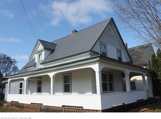 93 Cleaves St, Island Falls, ME 04747