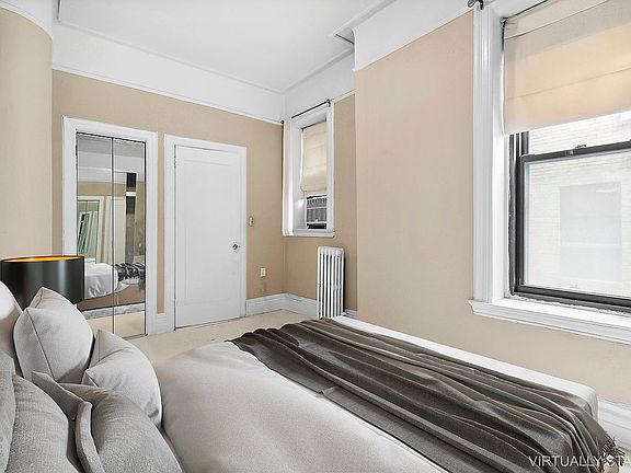5th image of 327 W 83rd St APT 1D