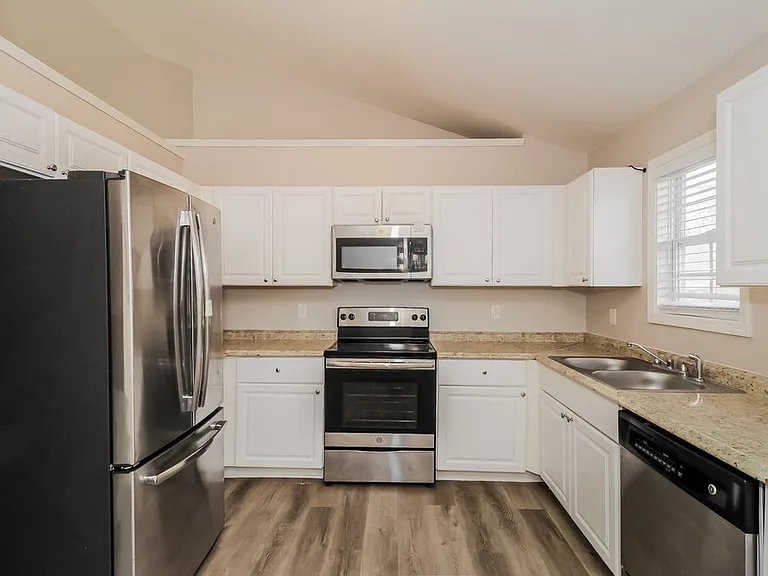 6548 Snowbird Ln — Photo 9