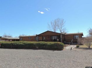 335 Lois Ln, Fernley, NV 89408