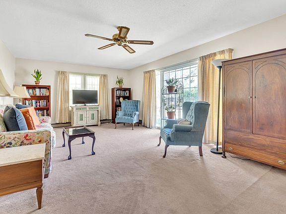 5th image of 4424 S Ridge Dr