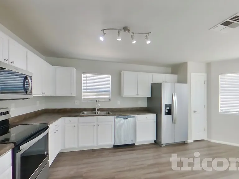 4151 E Aragonite Ln — Photo 5
