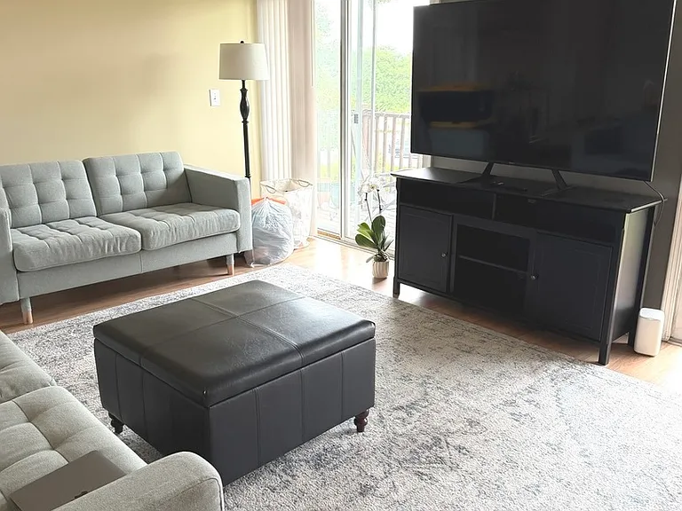 385 Sandhurst Cir #3 — Photo 16