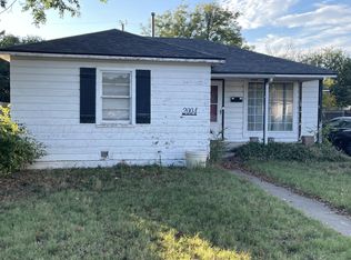 2004 S Monroe St, Amarillo, TX 79109