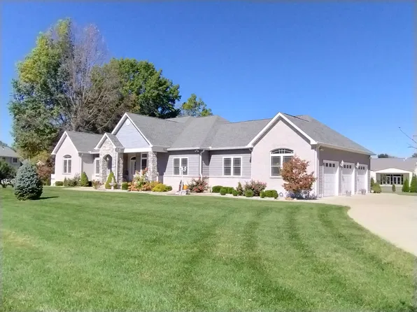 100 Naturesview Ct, Terre Haute, IN 47803