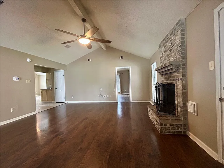 2711 Laurel Creek Way — Photo 10