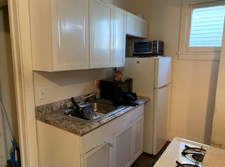 206 Clark St APT 1, Aurora, IL 60505