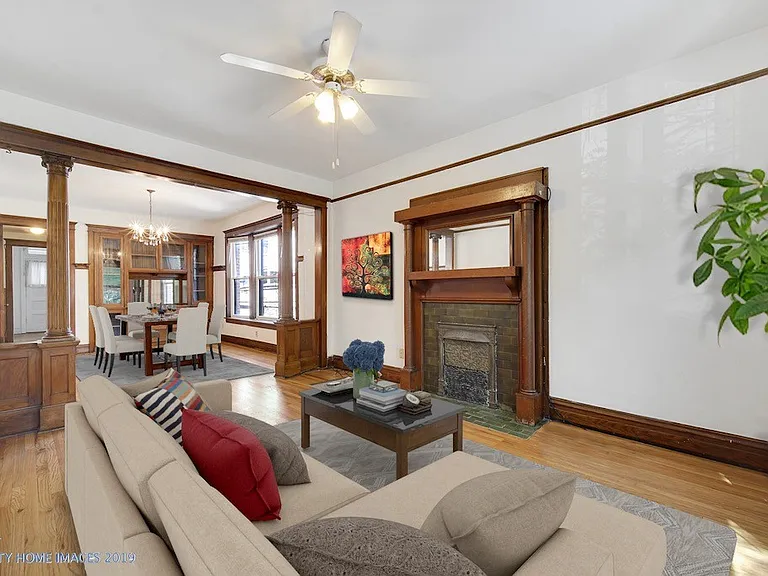 2774 N Kenmore Ave #4 — Photo 6