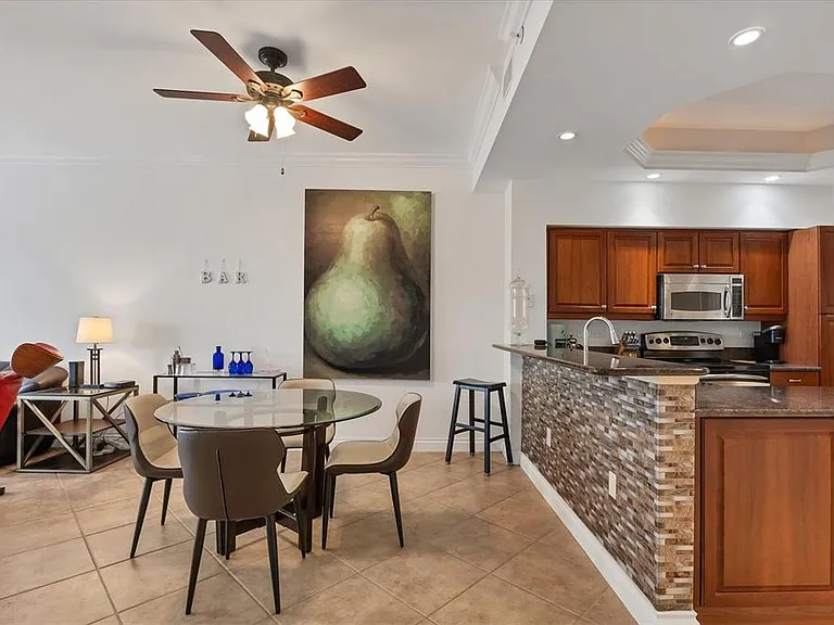 8111 Lakewood Main St #305 — Photo 6
