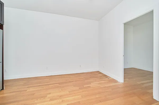 Rented by Living New York | media 13