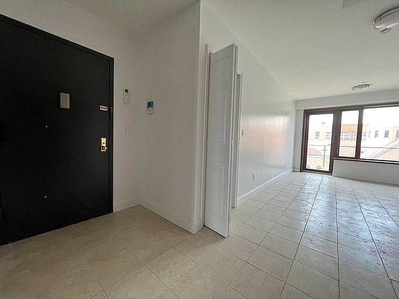 5th image of 30-63 31st St #505