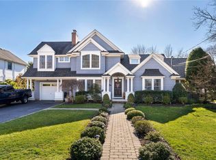 102 Shoreham Rd, Massapequa, NY 11758