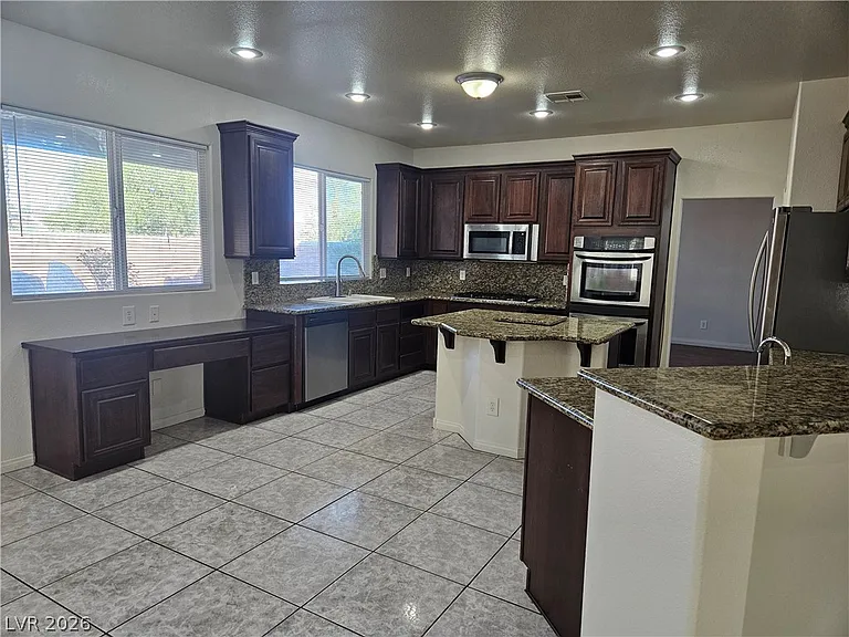 10134 Reflection Brook Ave — Photo 20
