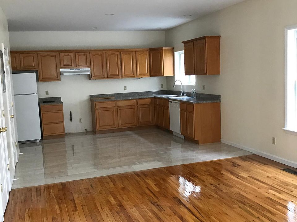 1st image of 251 Union Ave