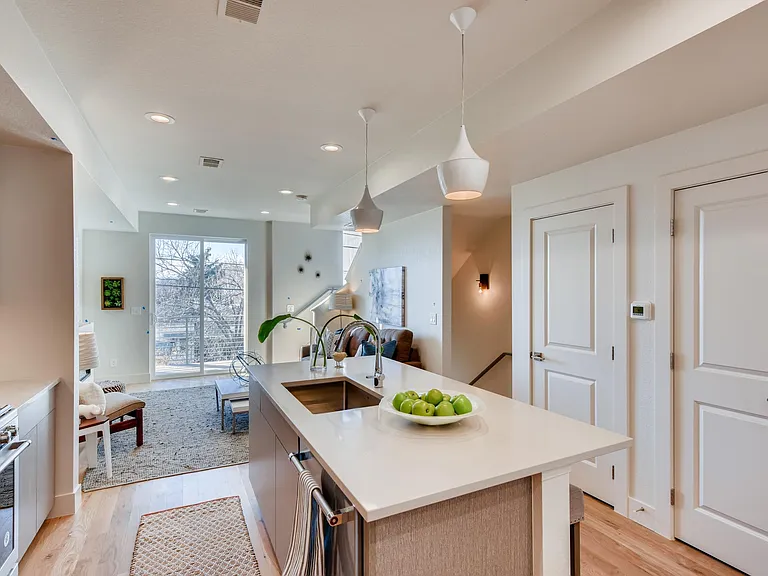 4457 E Warren Ave — Photo 8