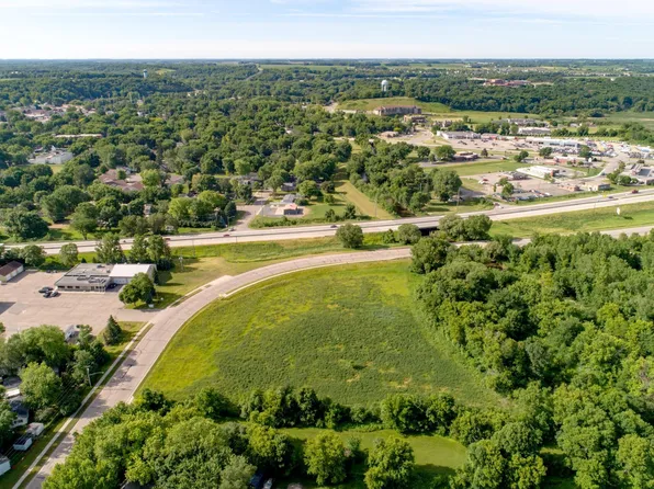 712 Syndicate St, Jordan, MN 55352