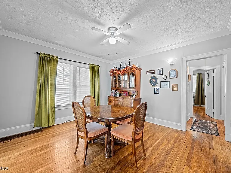 2843 E Derbyshire Rd #1 — Photo 3