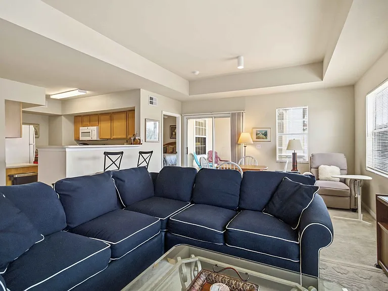1000 Villagio Cir #201 — Photo 4