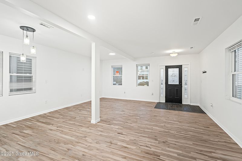 5th image of 415 6th Avenue