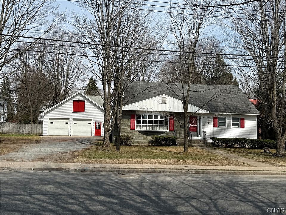 1st image of 123 Ford St