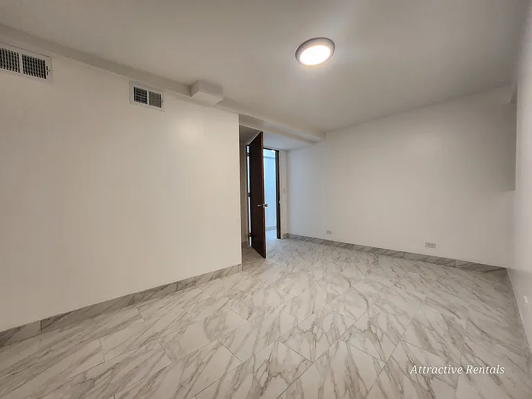 207 N Parkside Ave #G — Photo 5