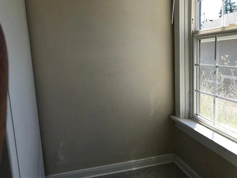 515 Foote St SW #3 — Photo 8