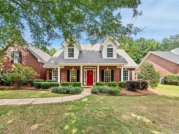 1687 Crescent Blvd, Auburn, AL 36830