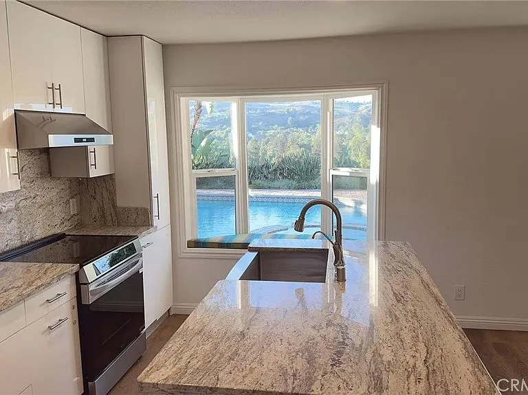 19879 Vista Hermosa Dr — Photo 5