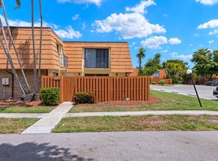 1706 Park Meadows Dr APT 4, Fort Myers, FL 33907