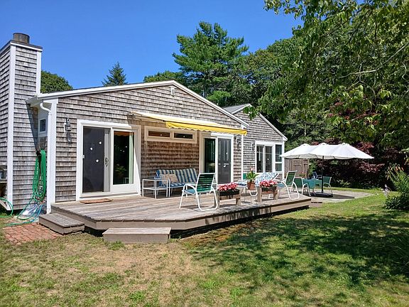 5th image of 43 Poponessett Rd